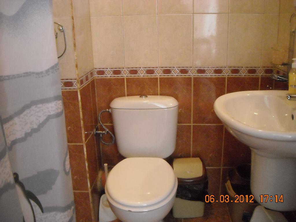 Apartamenti Zhelezovi Pomorie Room photo
